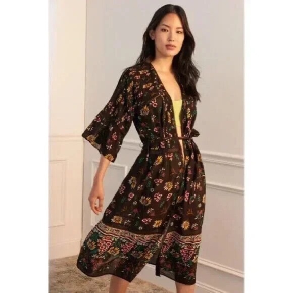 NWT Anthropologie Floral Pintucked Bath Robe XS - Picture 1 of 6